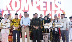 Menteri Agama Yaqut Cholil Qoumas bersama pemenang Kompetisi Pidato Nasional (KPN) Tahun 2024