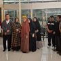 Petugas Imigrasi bersama Jemaah Calon Haji (JCH) Diduga Nonprosedural