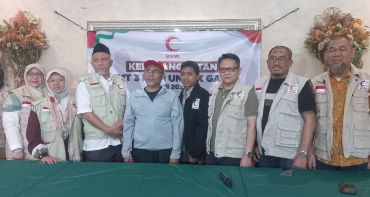 Tim dokter yang akan diberangkatkan ke Gaza (Foto: BSMI)